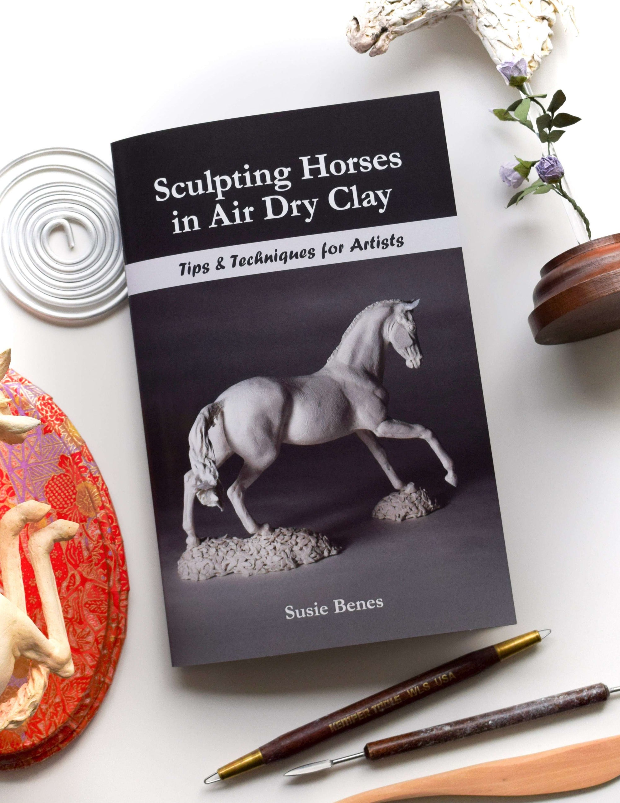 Sculpting Horses in Air Dry Clay Book